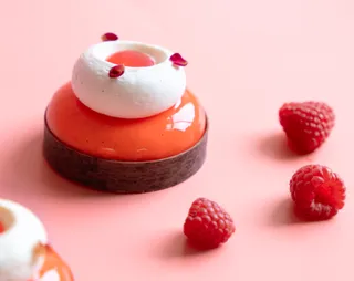 Travel cakes collection